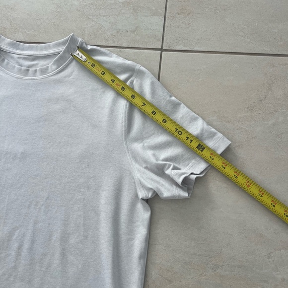 Vuori Men’s strato tech T-shirt size xl  beige - Picture 10 of 10